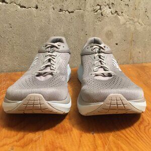 TOPO ATHLETIC PHANTOM 3 Womens Running Shoes Size 9 GREY/STONE NO BOX EUC